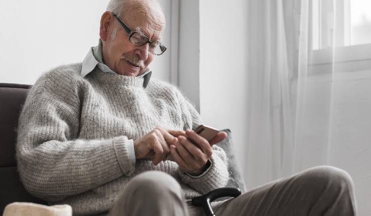 Fall Detection and Stigma Among Seniors: Understanding the Challenges