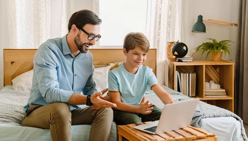 how to keep kids safe online How to Keep Kids Safe Online Using Modern Technology Tools