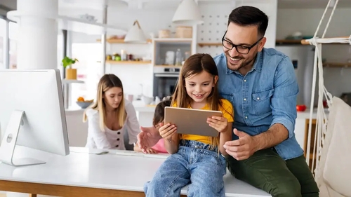 how to detect phishing attempts at home How to Detect Phishing Attempts on Family Devices